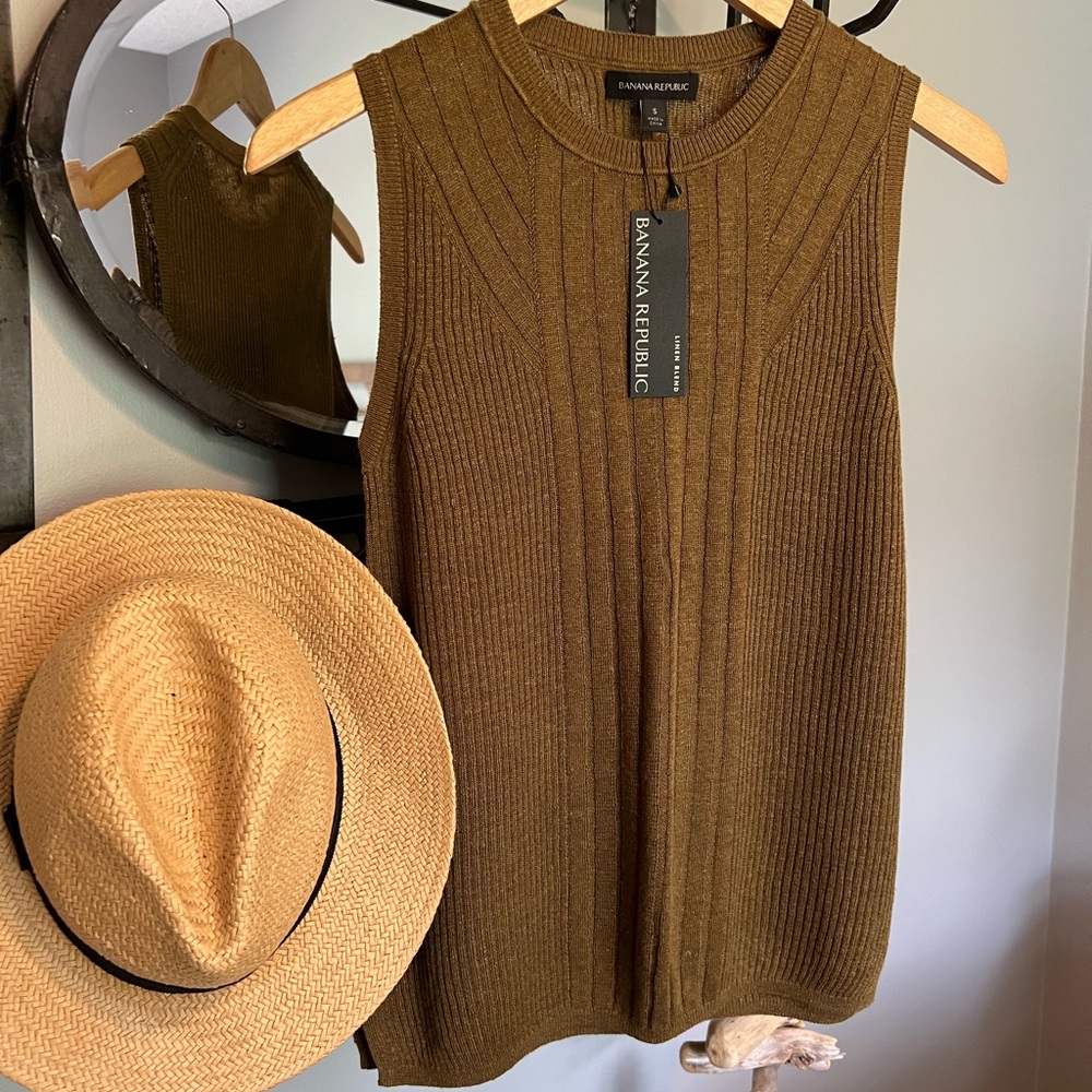 Linen Blend Sleeveless Sweater/Vest